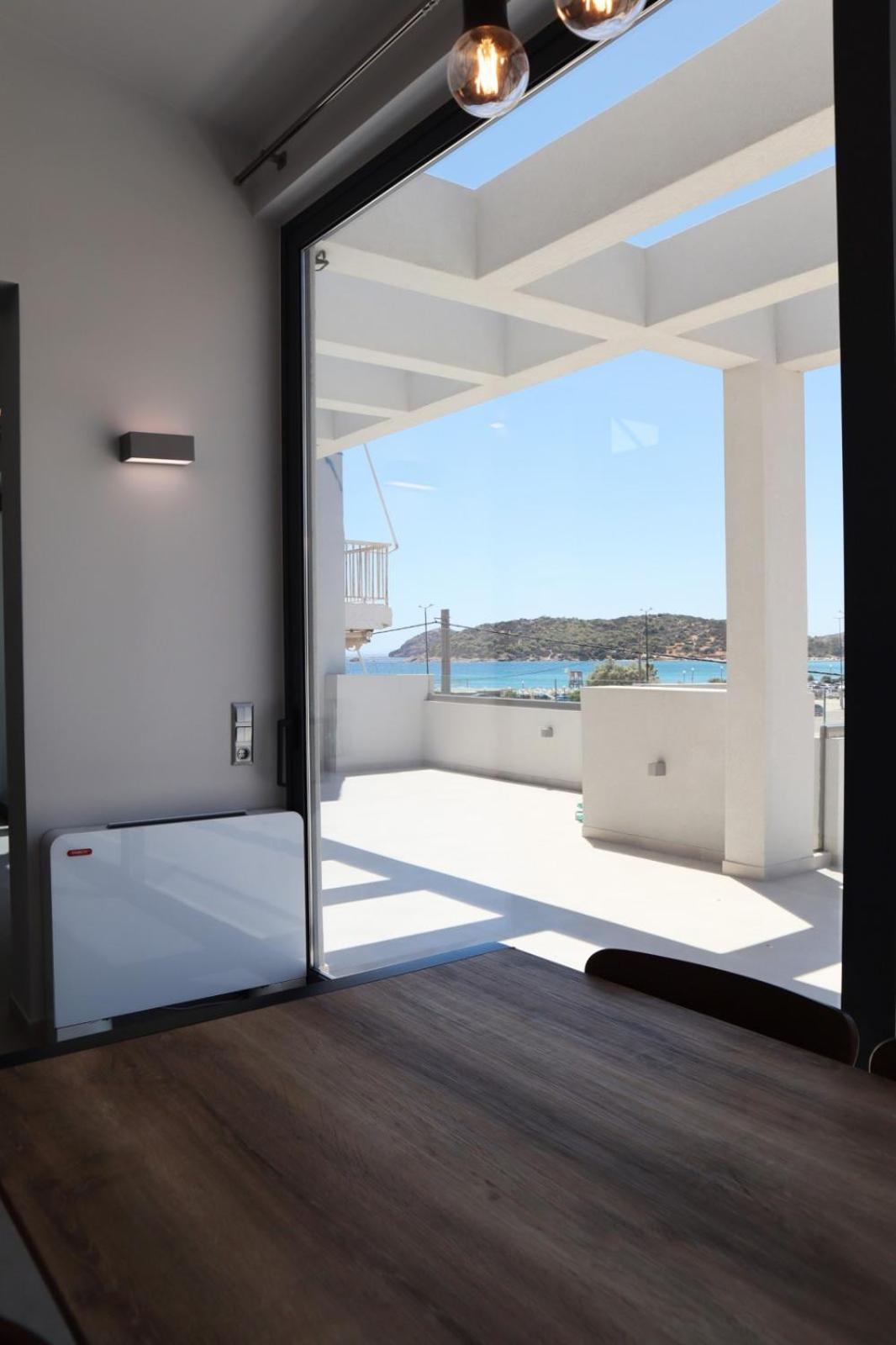 Golden Sand Suites Anavyssos Exterior photo